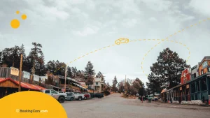 Pequeño pueblo del oeste estadounidense con estética de película clásica.