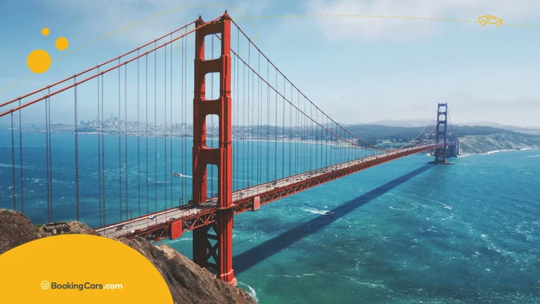 Vista panorámica del puente Golden Gate desde un mirador en San Francisco, California.